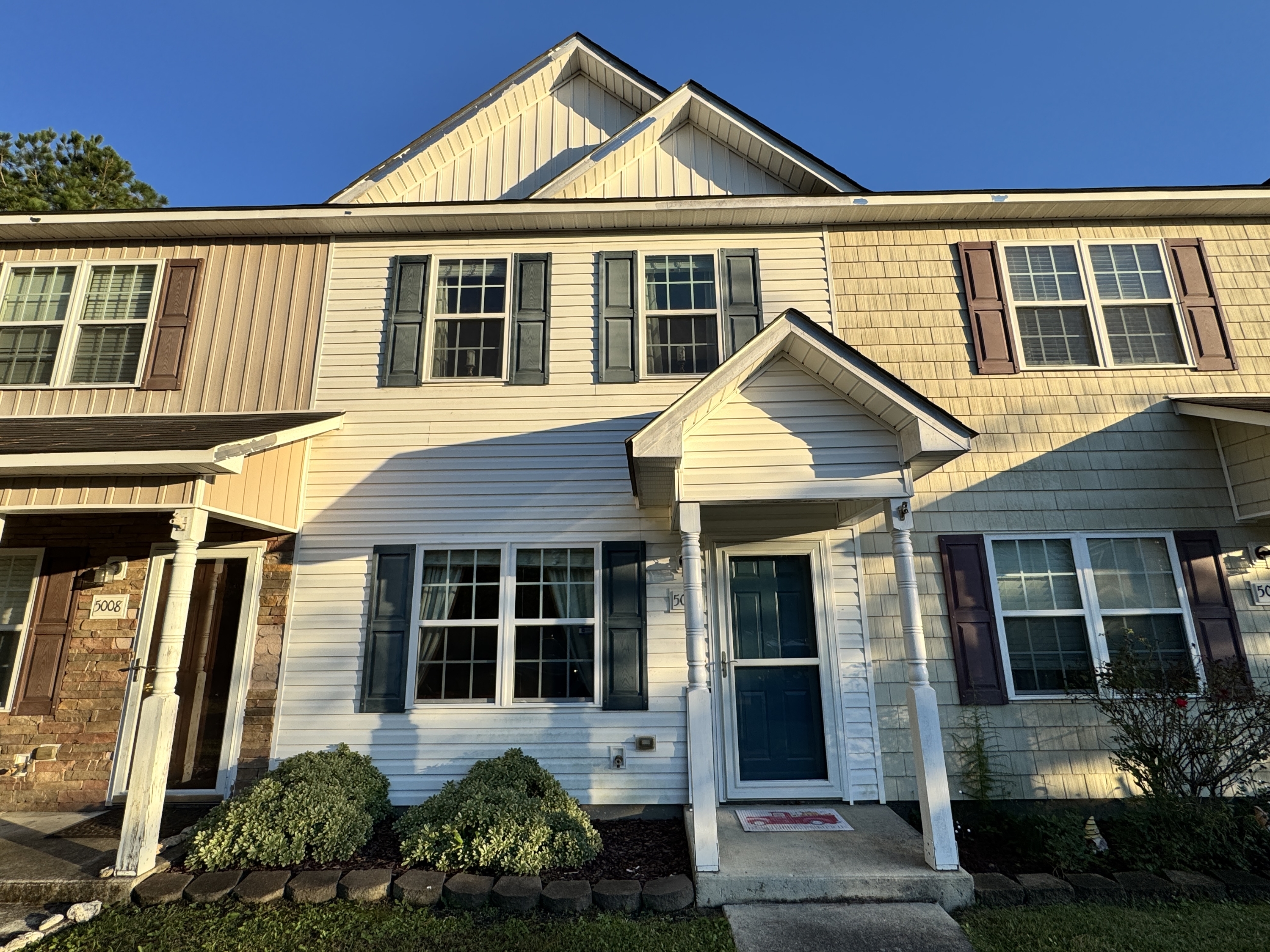 5006 Banister Loop - 1